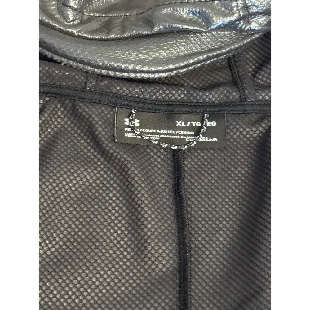 Like new Mens XL‎ Under Armour UA Unstoppable Storm swacket Hooded Jacket
